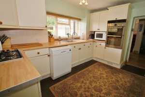 Kitchen- click for photo gallery